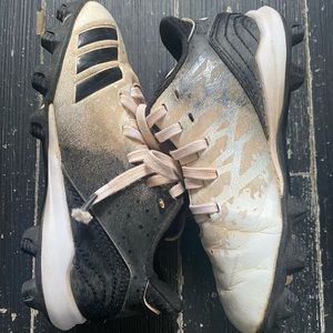 Youth Adidas Used Baseball / Softball Cleats